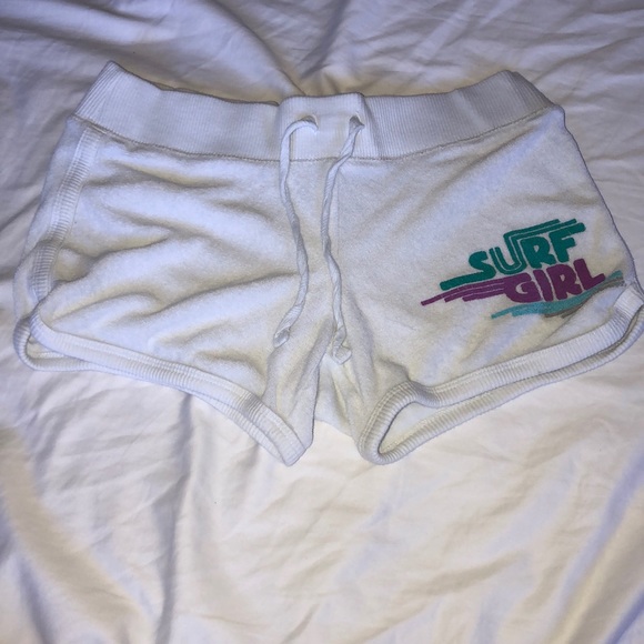 Assorted bundle of summer shorts - Picture 9 of 10